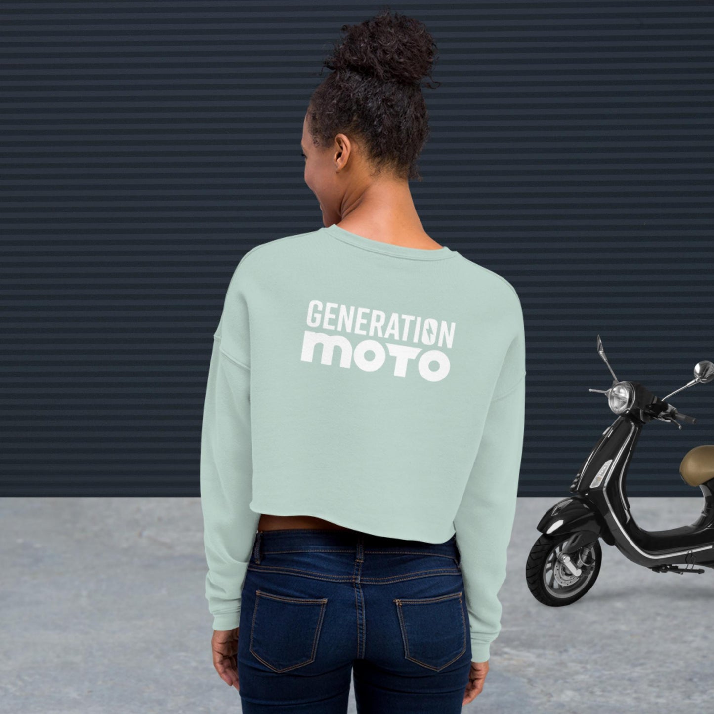 Women's Fleece Crop Sweatshirt
